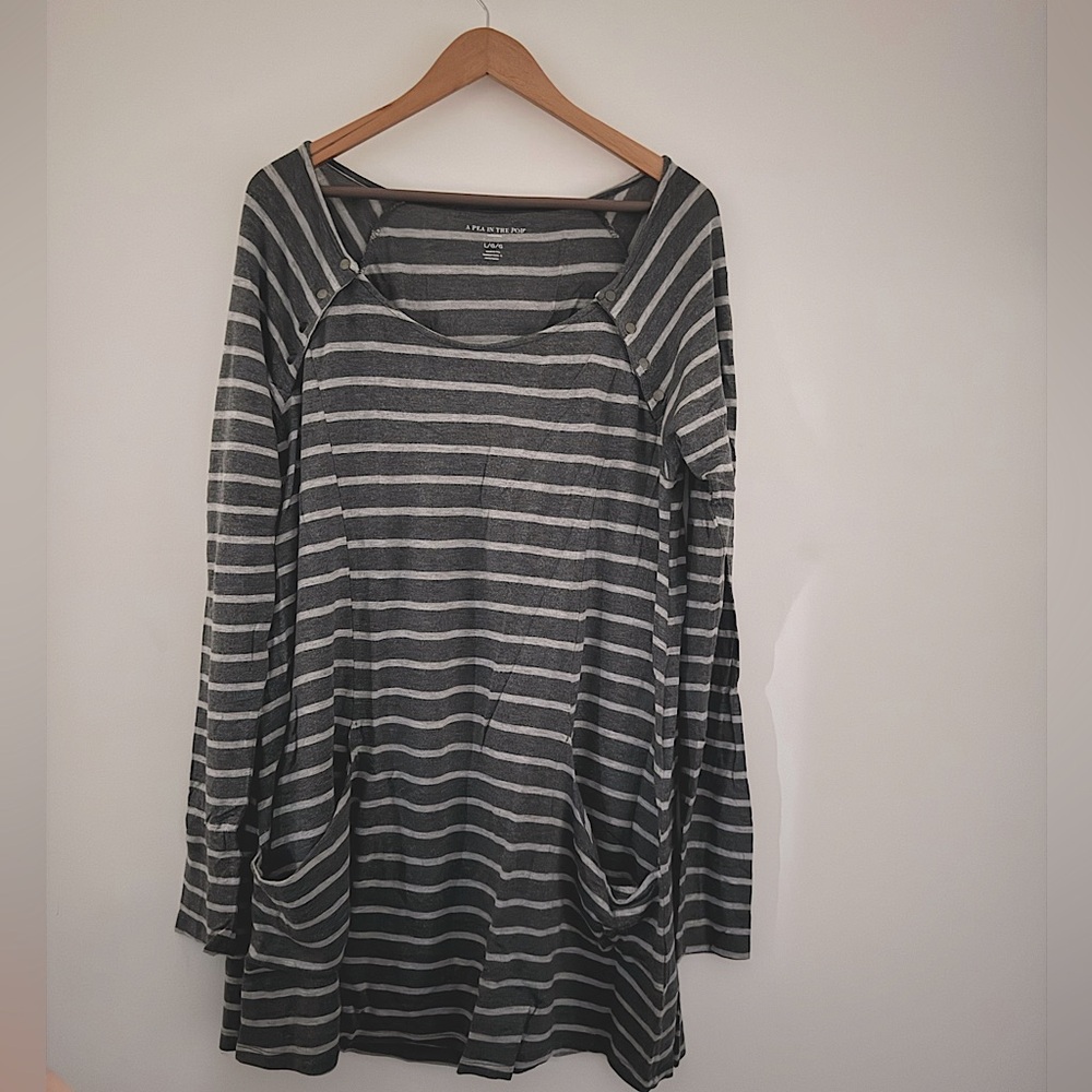 A Pea in the Pod grey stripe nursing & maternity tunic loungewear